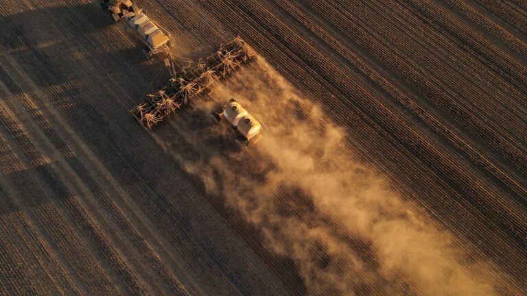 Australia acts to protect winter crops with emergency Indonesian fertiliser deal