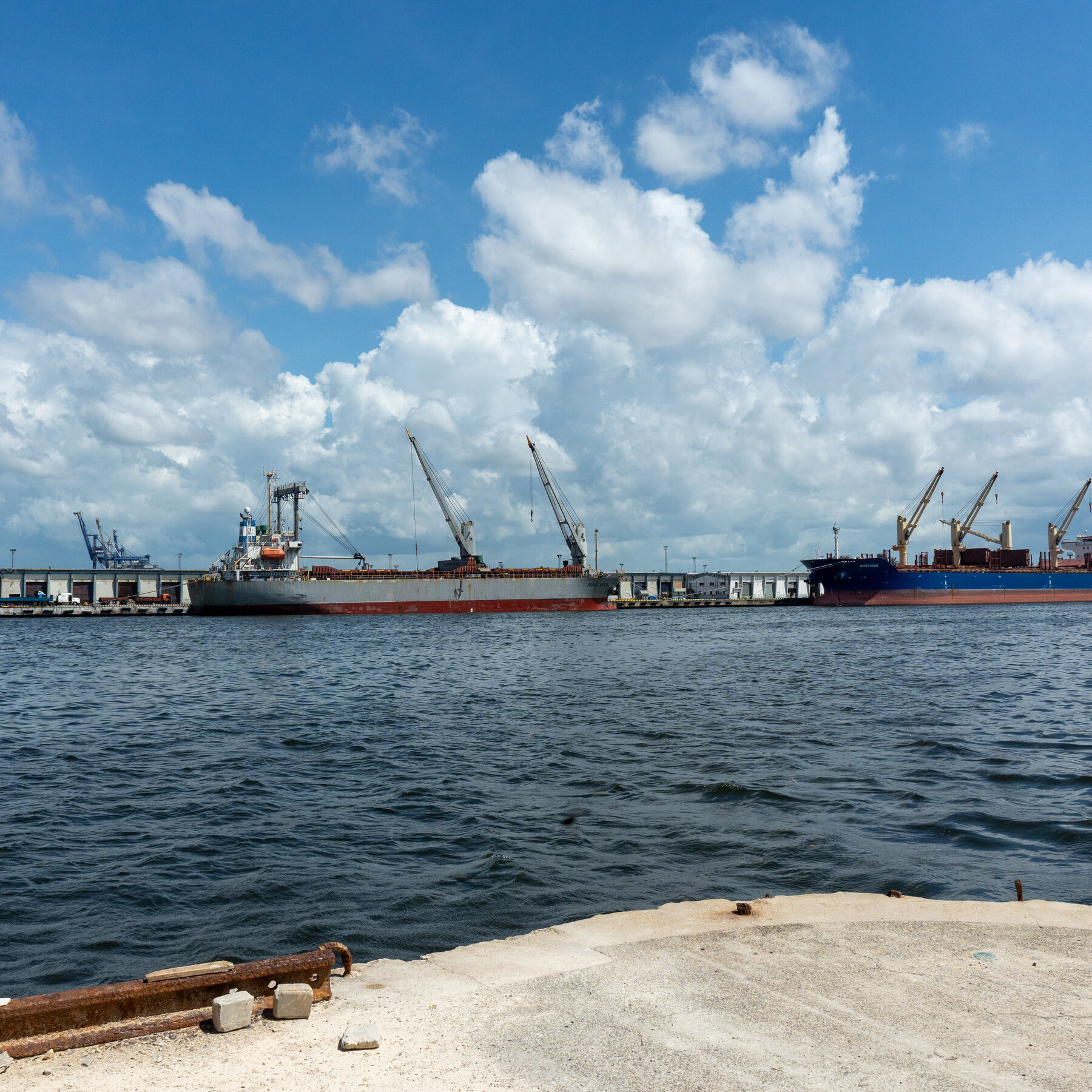 Trump Sanctions on Cuba Strands Thousands Of Shipping Containers