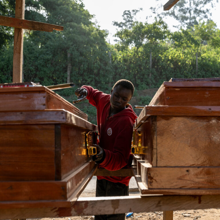 The Ritual of Coffin Making in a City Hit by Ebola