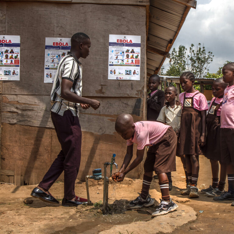 20 Years After Its Own Outbreak, an Ugandan Town Beats Back Ebola