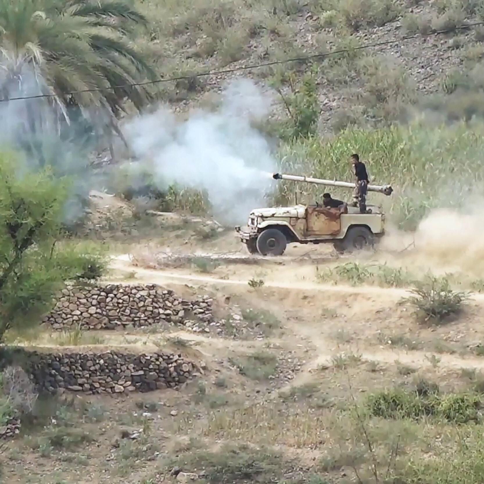 ‘We Left in the Clothes We Were Wearing’: Yemenis Flee New Fighting
