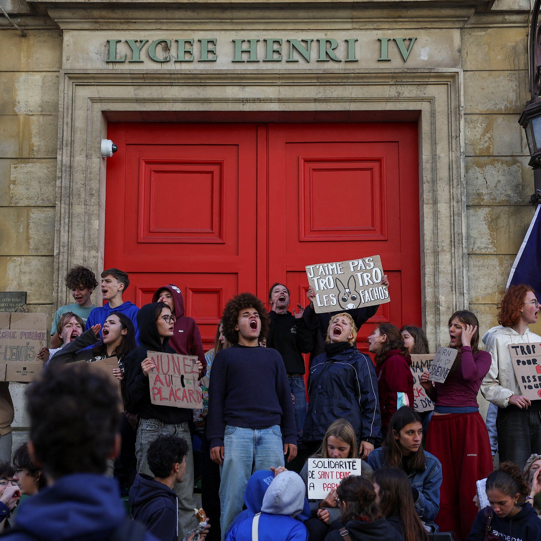 Macron Dreamed of Reviving France, but His Term Is Ending in Crisis