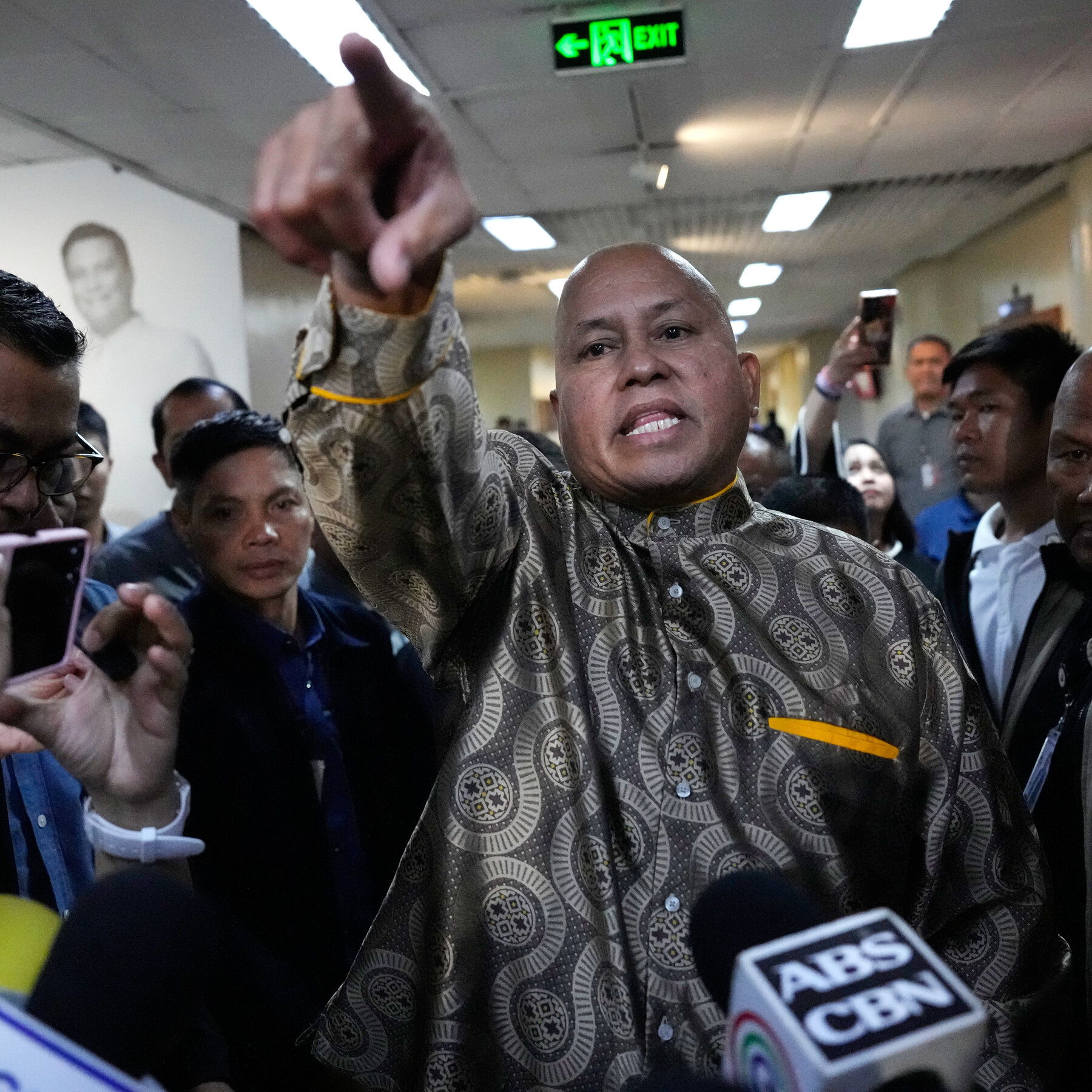 Duterte Ally Flees to Evade I.C.C. Arrest Warrant After Chaos at Philippine Senate