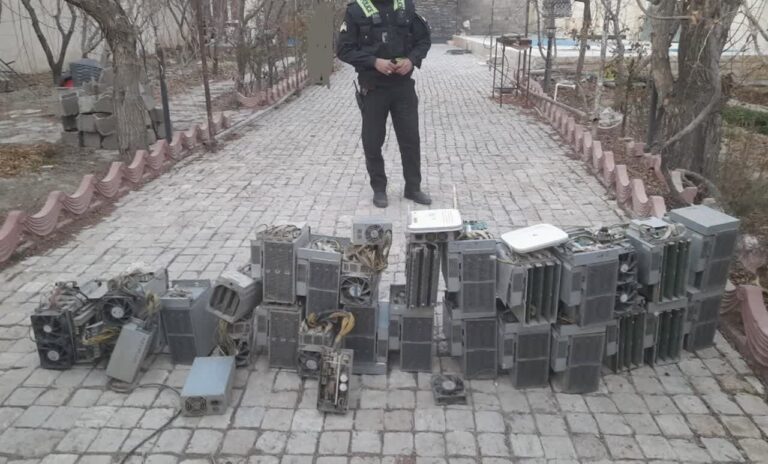 ۱۹ دستگاه ماینر غیرمجاز در مازندران کشف شد