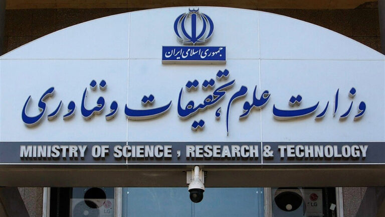 پوشش مناسب برای ورود به دانشگاه به روسای دانشگاه‌ها ابلاغ شد