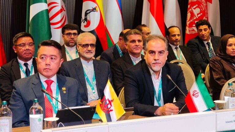 تبیین جنایات متجاوزان به ایران در میناب و آثار تاریخی در اجلاس آیسسکو