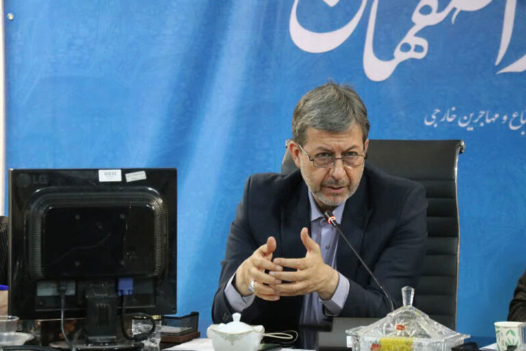 موفقیتهای علمی دانش آموزان اصفهان نمونه ای روشن از باور «ما می‌توانیم» است