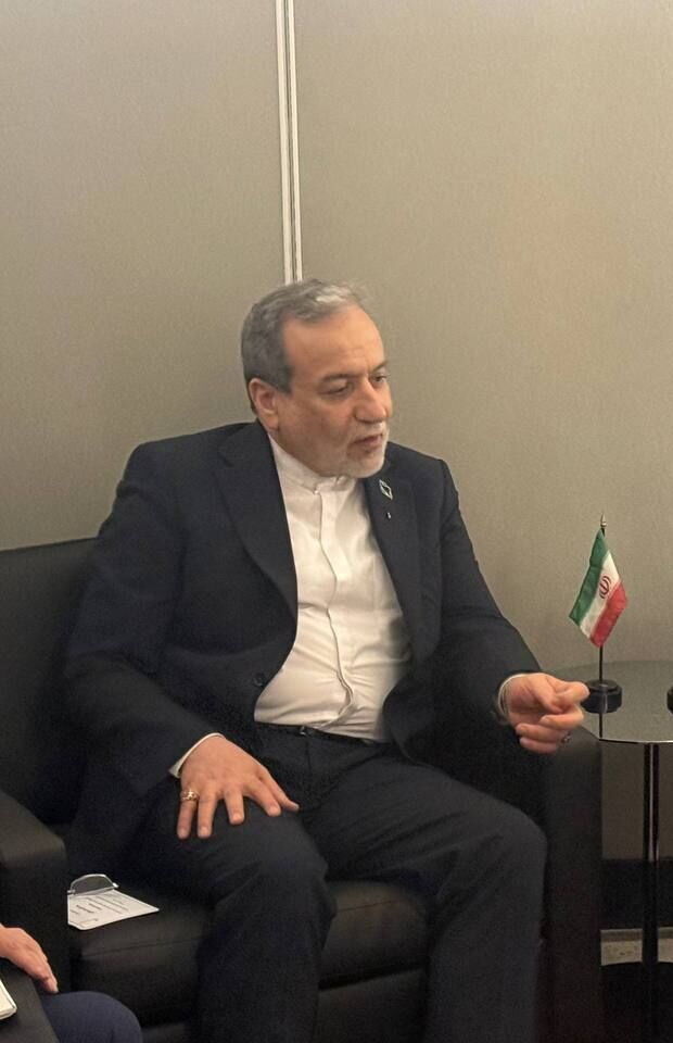 عراقچی : خط اصلی تمام دیدار ها در نیویورک بیان شروط ما برای باز شدن تنگه هرمز بود