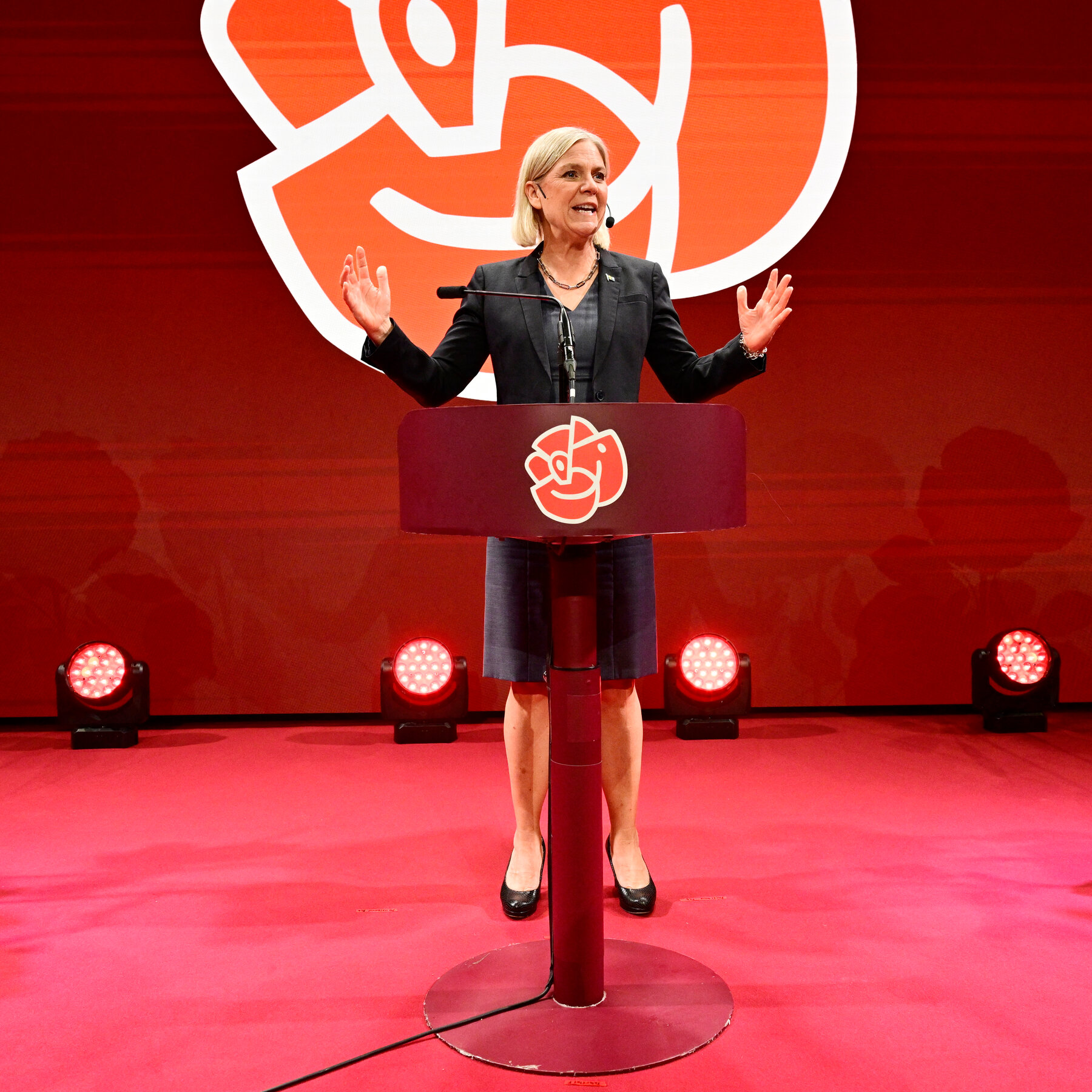 Sweden Swings Back Left, Bucking a Trend in Europe