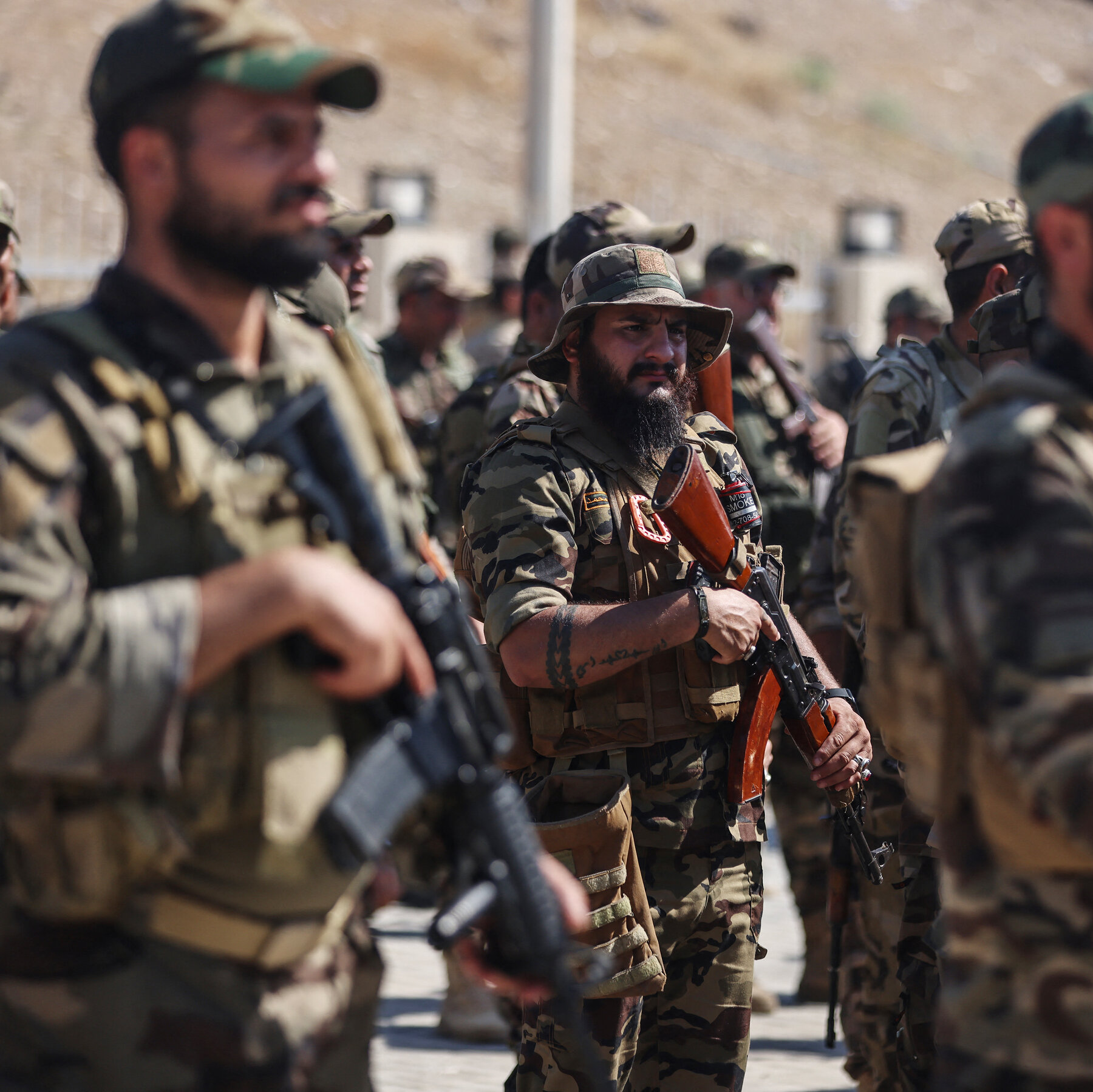 Iraq’s New Leader Faces Resistance Trying to Bring Militias Under State Control