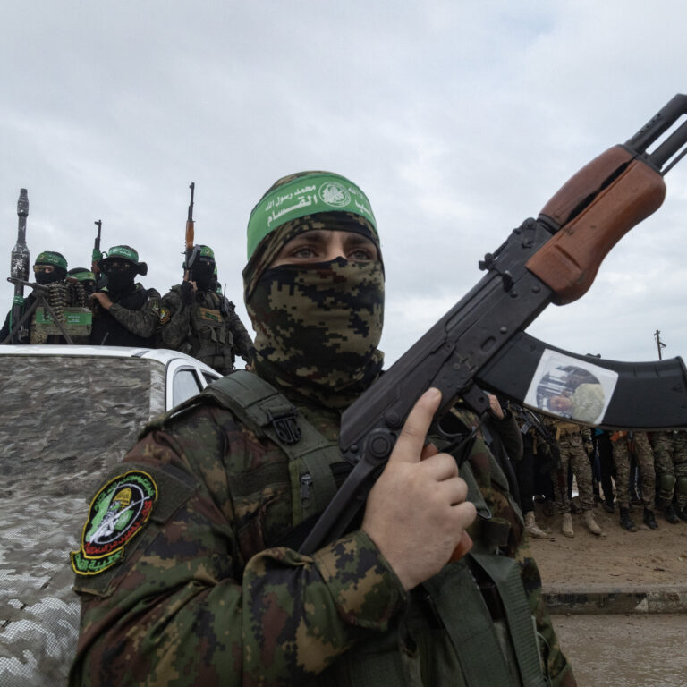 Hamas Officials Say Group Is Ready to Hand Over Some Weapons