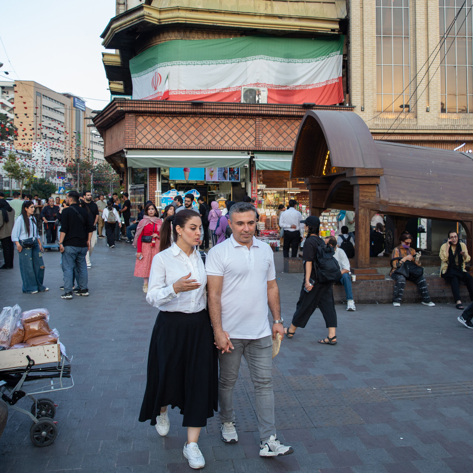 Trump, With Limited Options in Iran, Tries Economic Pressure — Again