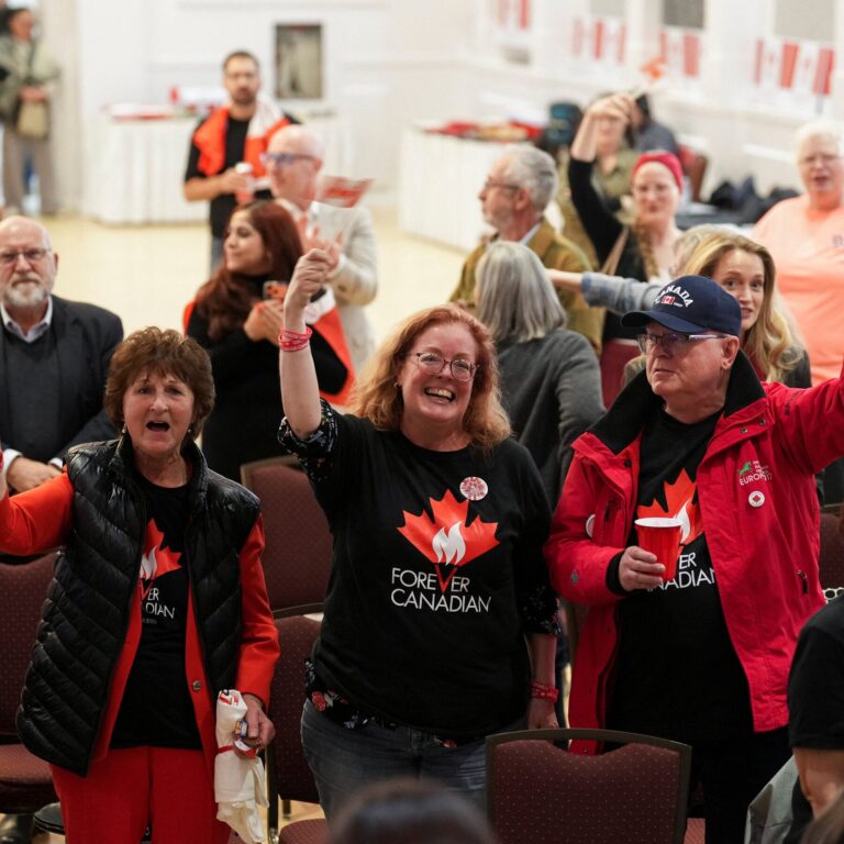 Voters in Oil-Rich Alberta Reject Leaving Canada