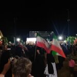 پنجاه وهفتمین شب حماسه مردم یزد در خط مقدم خیابان/موجی از عشق و وفاداری به وطن+فیلم