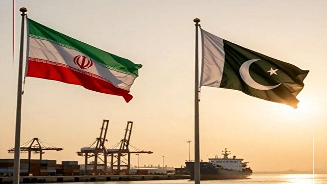 ۳۱ دریانورد ایرانی و پاکستانی توقیف‌شده توسط آمریکا آزاد شدند