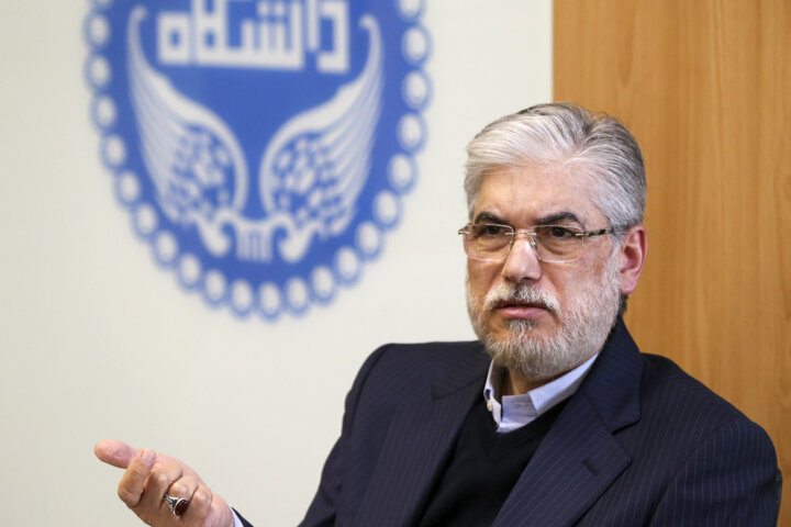 اجازه نمی‌دهیم کسی به پرچم ایران اهانت کند