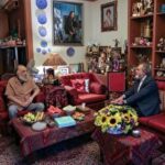 رائد فریدزاده در روز سینما به دیدار داریوش ارجمند رفت