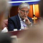 قدردانی وزیر علوم از رهنمودهای رهبر معظم انقلاب به مناسبت بازگشایی مدارس و دانشگاه‌ها