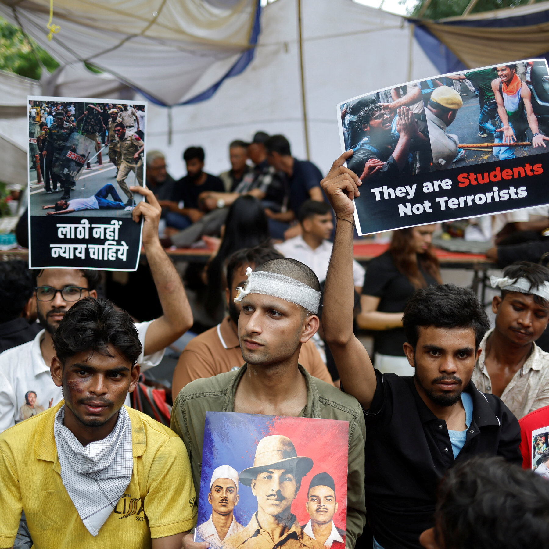 India’s Young Protesters Are Bloodied but Unbowed