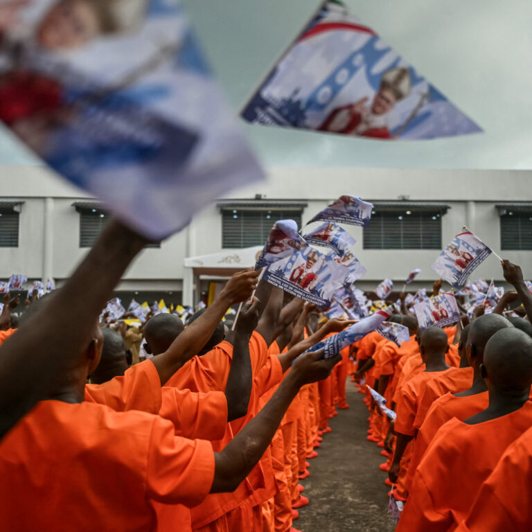 Pope Leo, Visiting African Prison, Urges Inmates to Find Hope Amid Despair