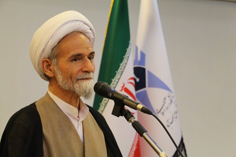 دانشگاه آزاد نجف‌آباد بخش عمده‌ای از جهاد علمی کشور را بر دوش می‌کشد