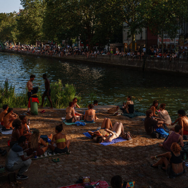 See Record-Breaking Extreme Heat Wave Across Europe in Photos