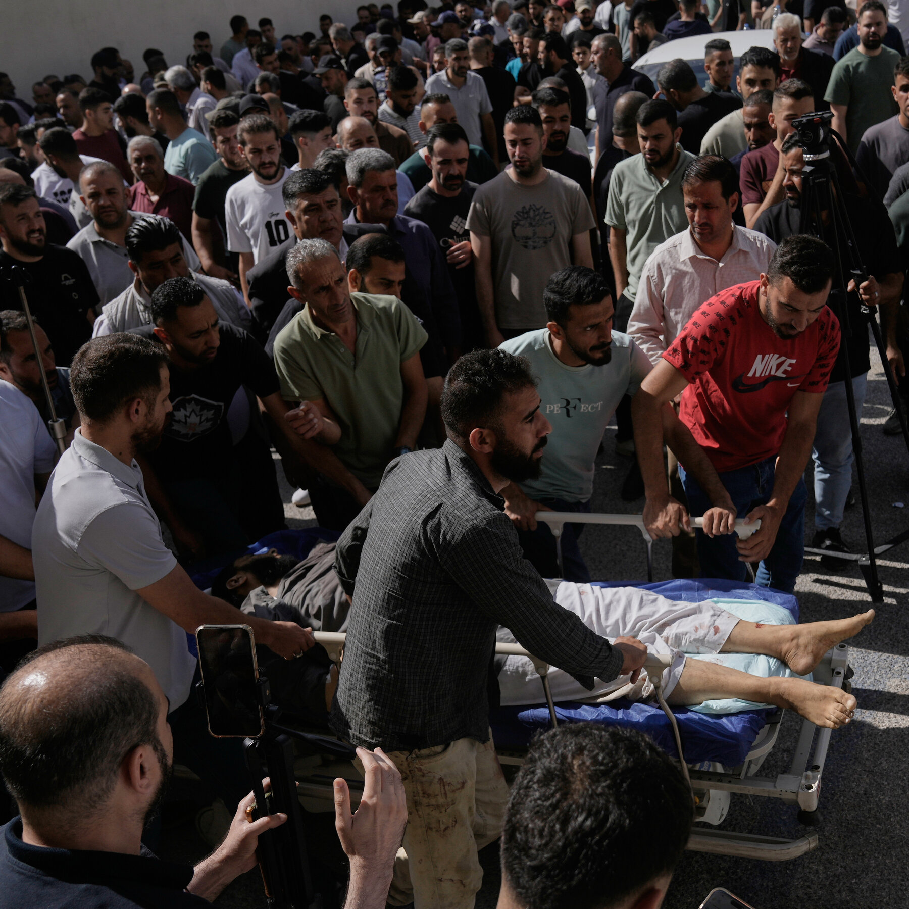 6 Killed in West Bank Shooting, Officials Say, Among the Deadliest in Months