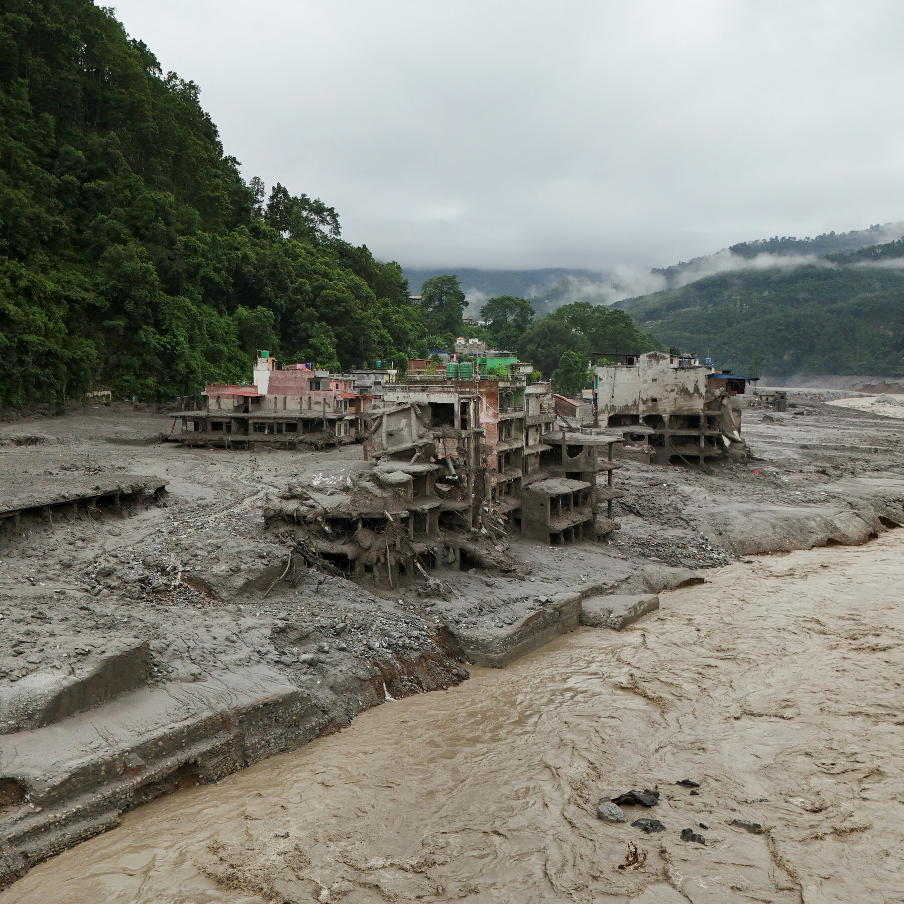 Live Updates: Rescuers Scour Himalayan Valleys for Survivors After Deadly Flood