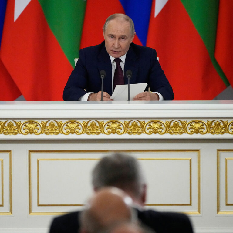 Why Putin Is Fighting On, Even as His Problems Multiply