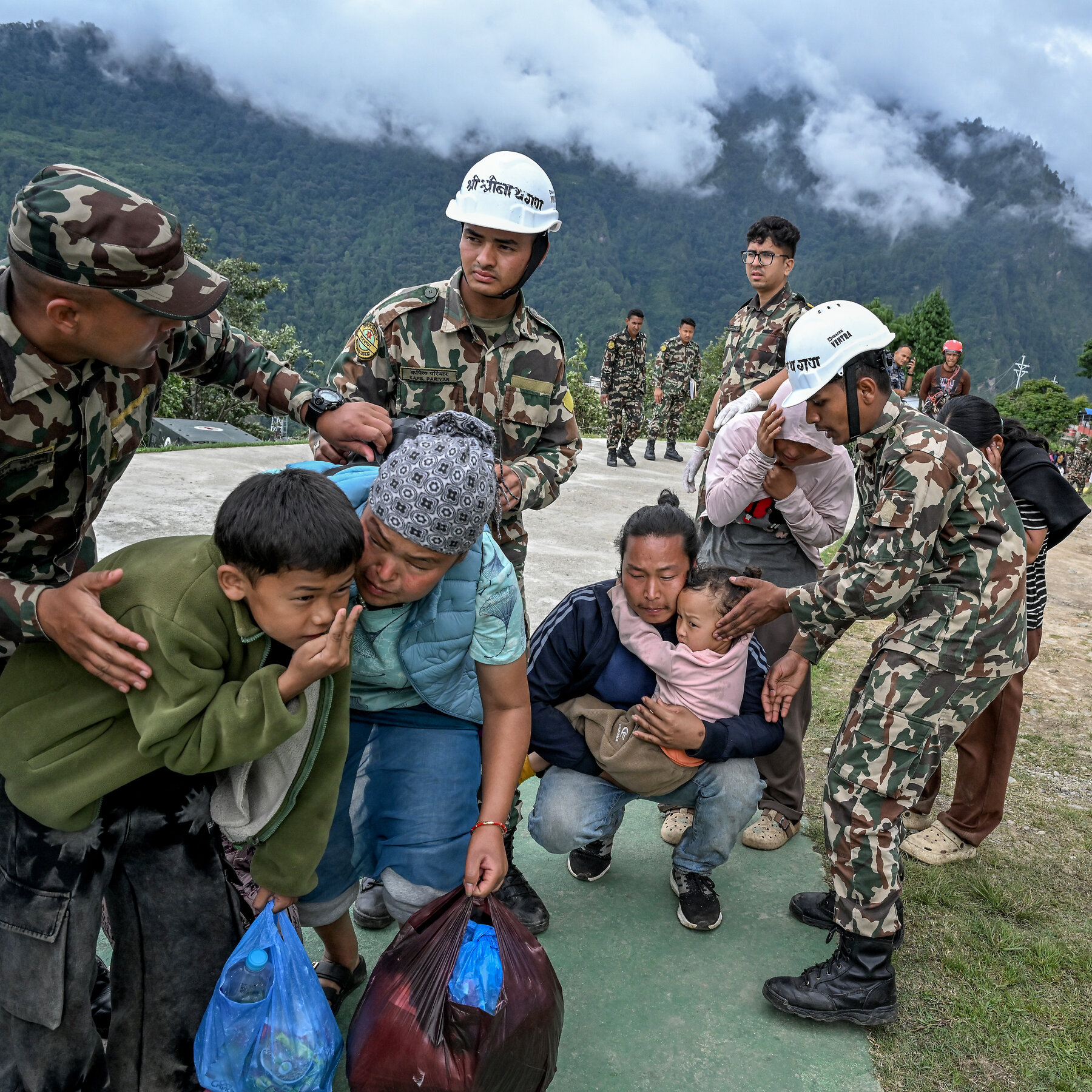 Live Updates: New Nepal Flood Warning Complicates Desperate Himalayan Search