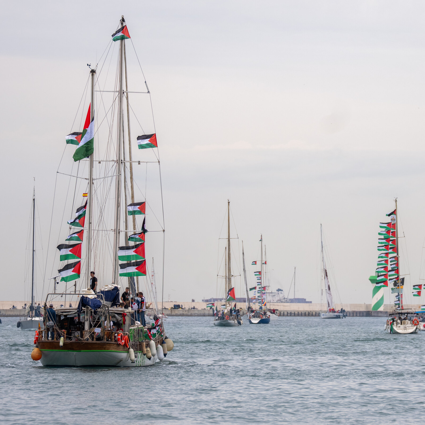 Israel Intercepts Aid Flotilla Heading to Breach Naval Blockade of Gaza