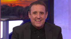 Bomb hoax arrest after Peter Kay show evacuated