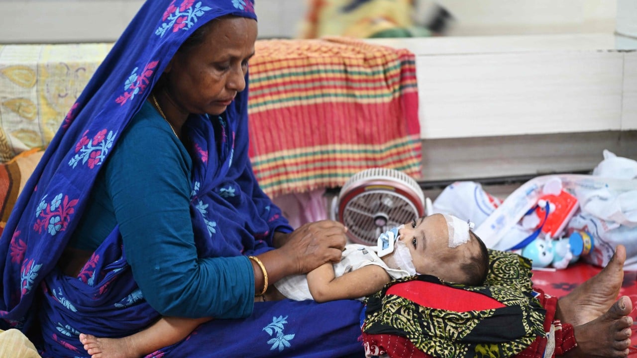 Bangladesh measles outbreak nears 1,000 child deaths as hospital wards overflow