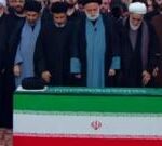 علی خامنه‌ای و چهار تن از اعضای خانواده‌اش در حرم امام رضا در مشهد به خاک سپرده شدند