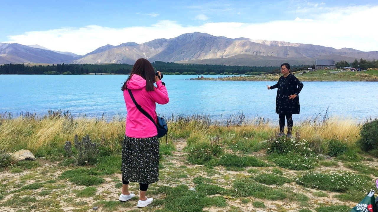 New Zealand offered Chinese tourists an easier path to visit, and they’re loving it