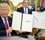Trump signs order to rename Lake Ontario to Lake America