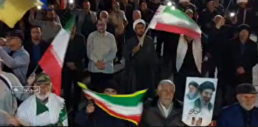 شکوه حضور مردم  فیروزکوه در هفتاد و سومین قرار شبانه