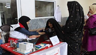 هلال احمر زنجان به ۵۰۰ نفر خدمات رایگان درمانی و دارویی ارائه کرد