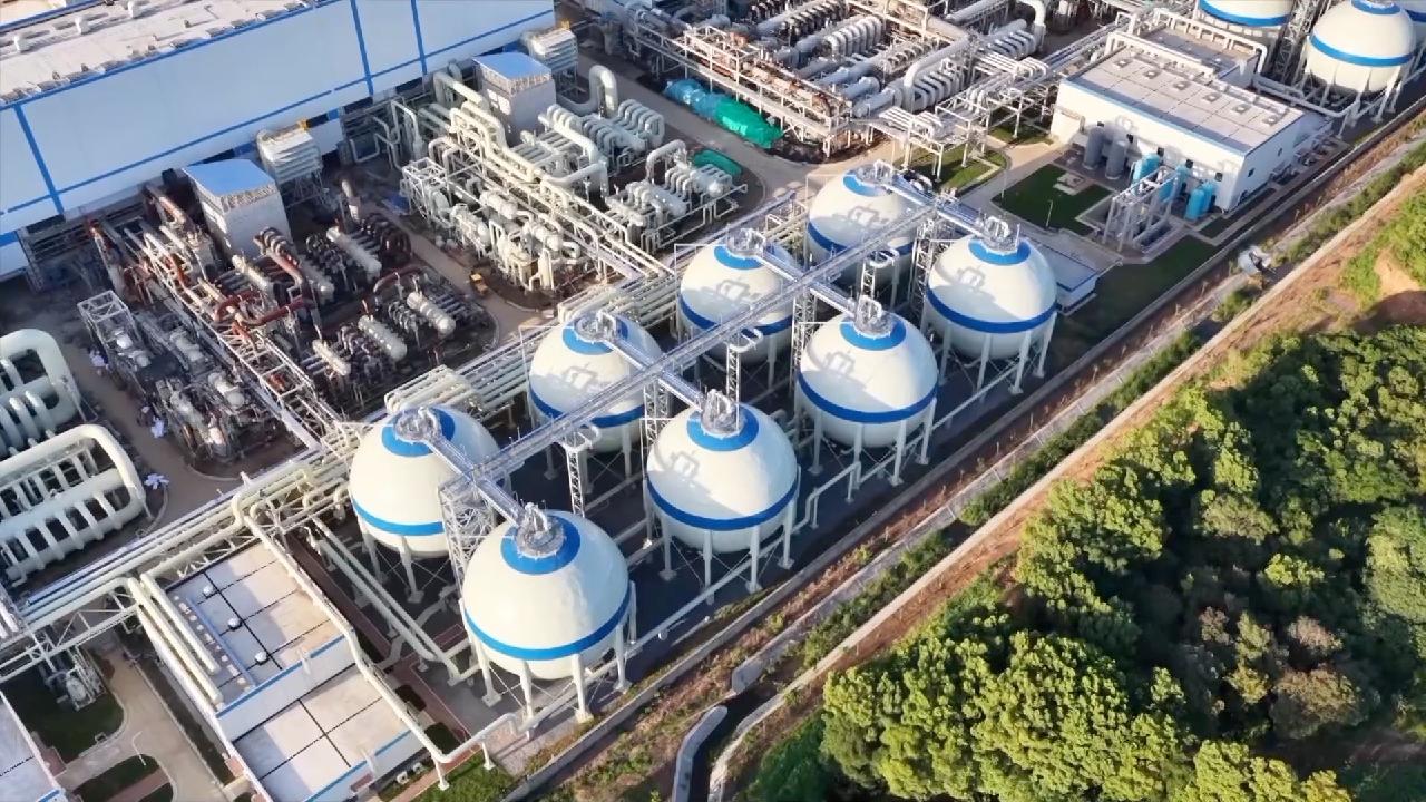 World's largest salt-cavern energy storage project starts operation