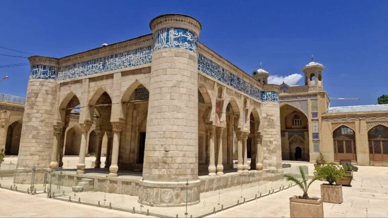 Shiraz restores 21 historical mosques in push to boost religious tourism