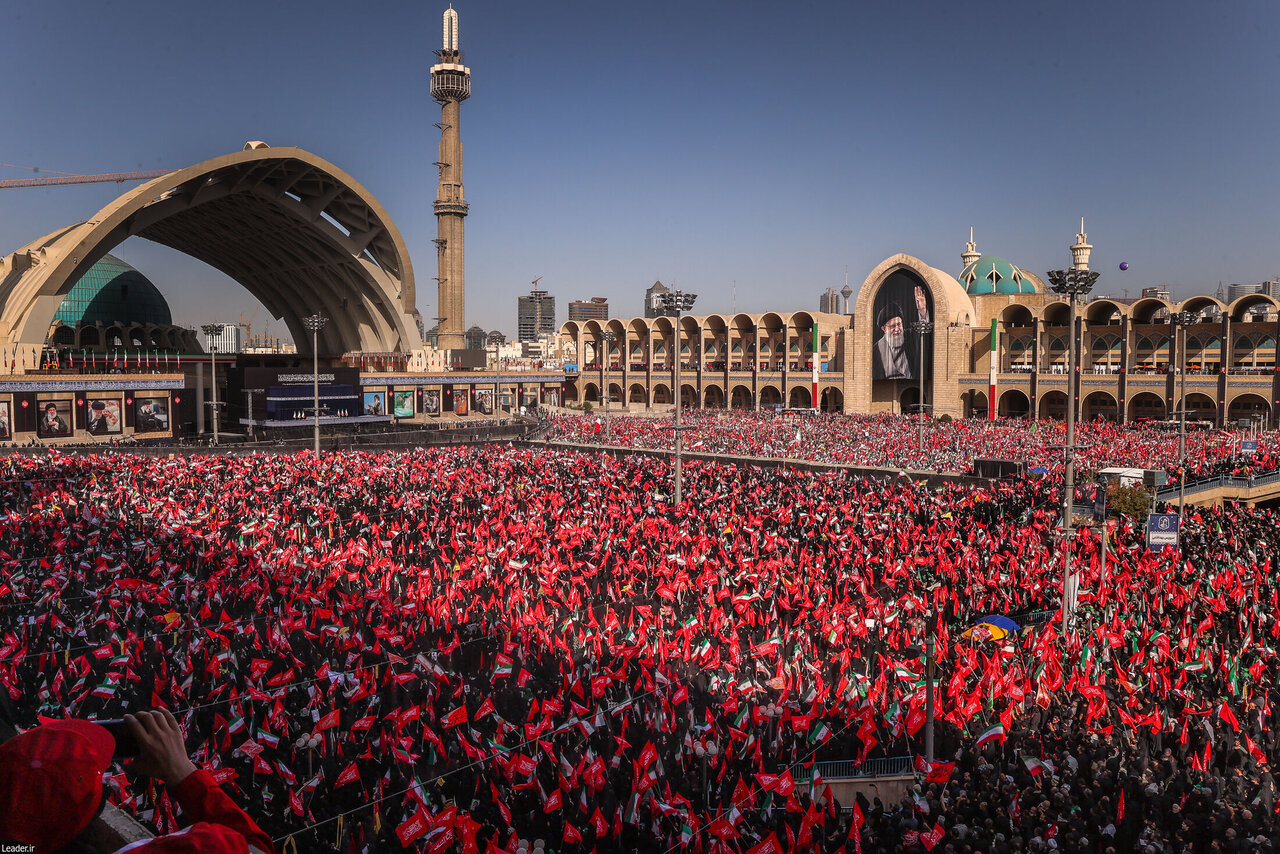 Farewell ceremony in Iran sparks global social media debate