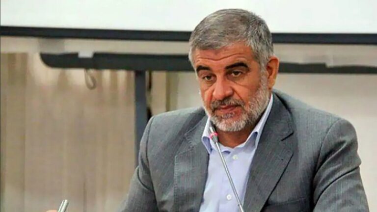 پیام حضور گسترده مردم در تشییع رهبر شهید به روایت رییس کمیسیون شوراهای مجلس؛ ملت مطالبه خون خواهی دارند