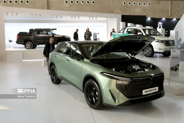 Tehran hosting international auto show