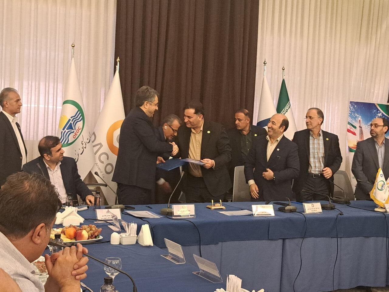Integrated production services contract signed for operation of 55 wells in Azadegan oil field