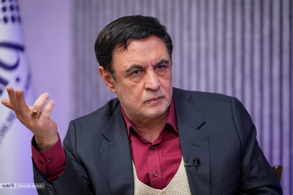 ناصر ایمانی: تا حد زیاددر قبال اینترنت دچار افراط و تفریط هستیم/جنگ اجرای برخی وعده‌های دولت را دشوار کرد/ عمل به برخی وعده‌ها تحت تأثیر جنگ نیستند
