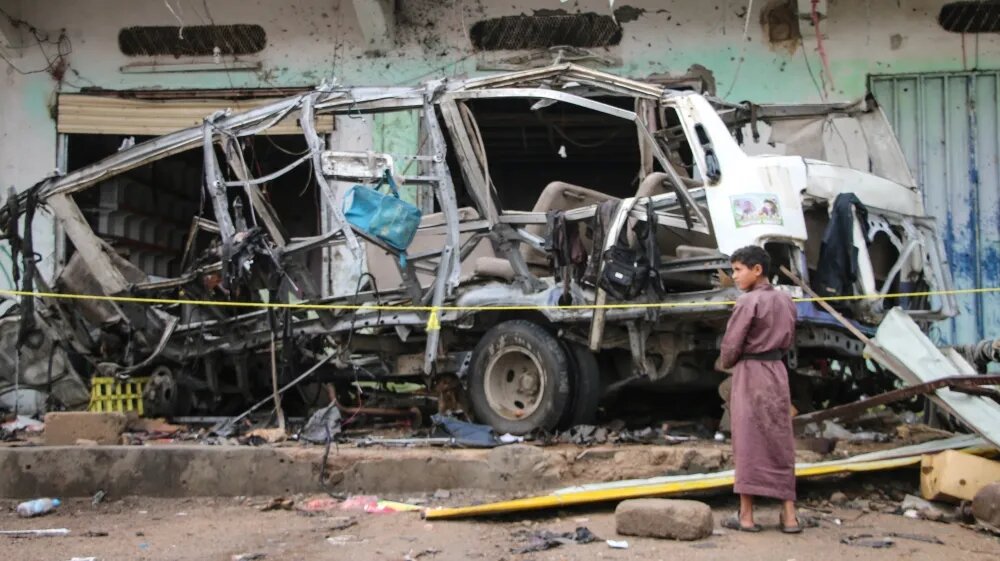  Give Riyadh a mirror 