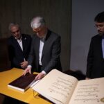 Exquisite handwritten Quran unveiled at the TMOCA