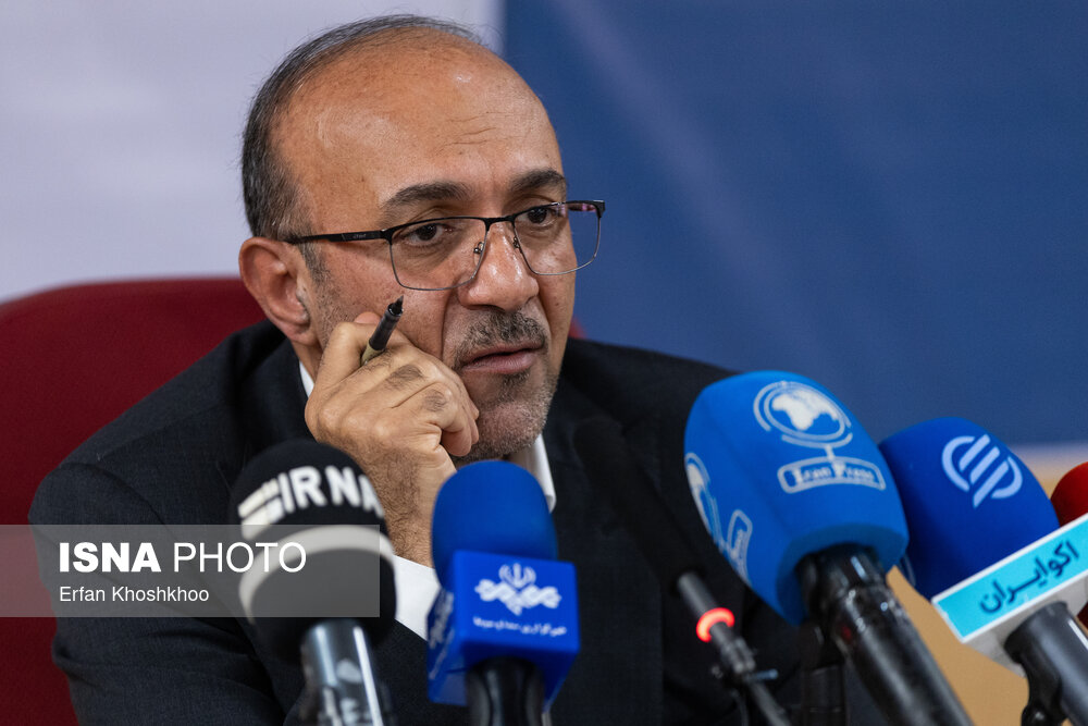 پیشنهاد اصلاح قانون تردد خودروهای مناطق آزاد/ تخفیف ۲۰ درصدی سود بازرگانی پلاک ملی شدن