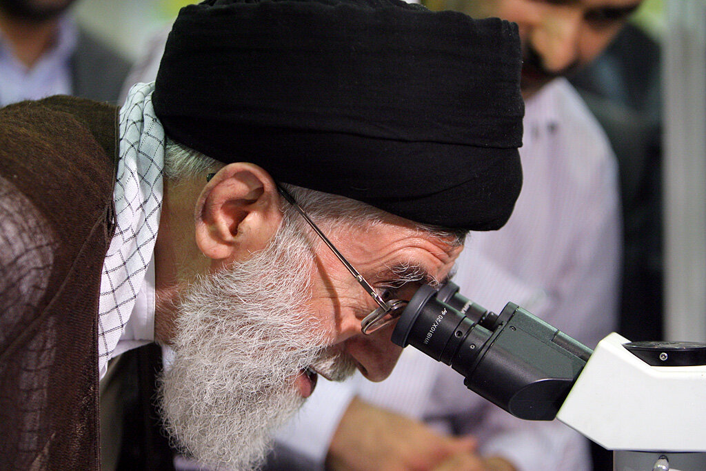 یک پژوهشگر: رهبر شهید تاکید داشتند که حرکت علمی باید براساس فرهنگ ایرانی باشد