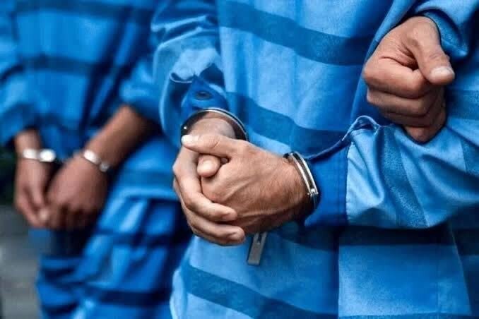 چرا «وحید مارمولک» فقط سراغ آیفون ۱۴ به بالا می‌رفت؟